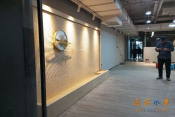 詳細講解水幕墻的循環(huán)水泵功能用途及保養(yǎng)維護